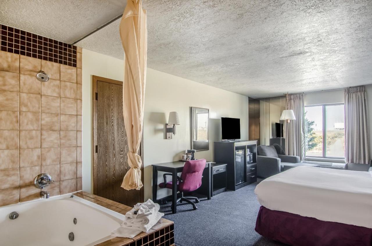 Americas Best Value Inn&Suites Fort Collins Extérieur photo